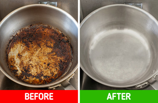 Để làm sạch chảo bị cháy, bạn gái nên đun sôi hỗn hợp nước và baking soda. Đây là chất tẩy rửa hiệu quả, có tính kiềm giúp các chất bẩn, dầu mỡ nhanh chóng hòa tan trong nước.