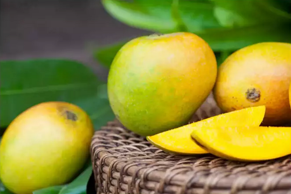 Kinh ngạc lý do nên ngâm xoài trong nước trước khi ăn - Hình 2 Kinh ngac ly do nen ngam xoai trong nuoc truoc khi an-Hinh-2