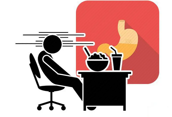 Để đánh giá tư thế tốt nhất sau ăn, chuyên gia phân tích chi tiết từng trường hợp.