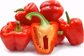  2.Ớt chuông đỏ Ớt chuông đỏ chứa gấp đôi lượng vitamin C như cam quýt. Chúng cũng là một nguồn giàu beta carotene. Bên cạnh việc tăng cường hệ thống miễn dịch, vitamin C có thể giúp duy trì làn da khỏe mạnh; Beta carotene giúp giữ cho đôi mắt và làn da của bạn khỏe mạnh.