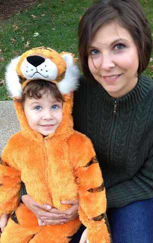 Stephen hiện trở thành một phần trong nghiên cứu về các loại virus khác nhau và các dấu hiệu virus có thể gây đột quỵ.