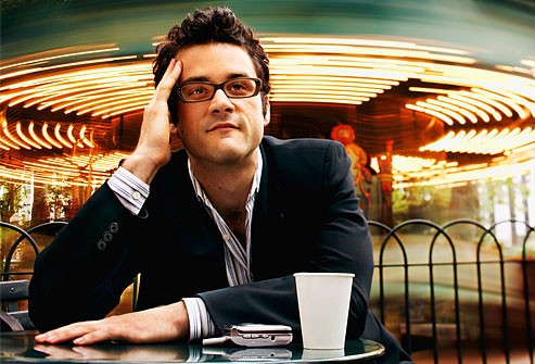  Sẵn sàng cho một ngày trọng đại Bạn muốn tăng khả năng tập trung cho một ngày đặc biệt? Hãy bắt đầu với một bữa ăn 100% nước ép trái cây, bánh mì tròn nguyên hạt với cá hồi và một tách cà phê. Ngoài ra, trước đó bạn cần ngủ ngon, uống đủ nước, tập thể dục, thiền định và thư giãn.