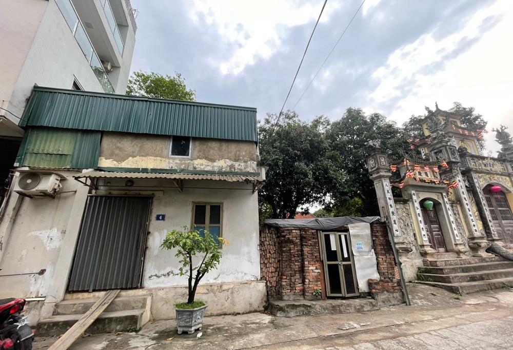 Sau khi người dân, Trụ trì chùa Linh Thông tiếp tục phản ánh, đến ngày 5/9/2007, UBND xã Đại Mỗ (nay là phường Đại Mỗ) có thông báo số 289/TB về giải quyết đất đai tại chùa Linh Thông.