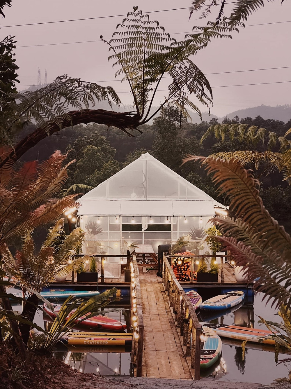 Điểm du lịch cộng đồng thu phí tham quan này chưa đúng thủ tục. (Ảnh: Facebook).