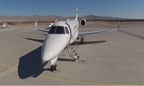 Chi tiet may bay 27 trieu USD moi tau cua bau Duc