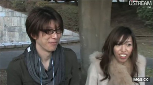 Nhiều cô gái có đôi mắt rất to, đẹp nhưng mũi, miệng của họ lại không được như ý muốn. Điều này khiến họ tự ti và dường như "sống mà không thể thiếu khẩu trang che miệng". Những cô nàng này thực sự xứng đáng được thông cảm.