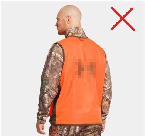 Về trang phục, nên mặc những trang phục dân thường trừ khi bạn được công nhận chính thức là một phóng viên chiến trường và được yêu cầu mặc trang phục đặc biệt. INSI cho biết, các phóng viên nên mặc đồ màu tối, không nên mặc đồ sáng màu và quá nổi bật bởi đơn giản những chiếc áo sáng màu, quá bắt mắt như trong bức ảnh trên có thể dễ thu hút quân địch, làm lộ các cứ điểm bí mật.