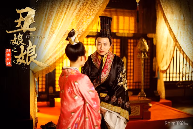 Không muốn mất một phần giang sơn, Tề Tuyên Vương biết được Chung Vô Diệm là một người thông minh, tài trí, có nhiều mưu kế và sách lược xuất sắc nên đã mời bà vào cung bày mưu giúp đánh lui quân Yến.