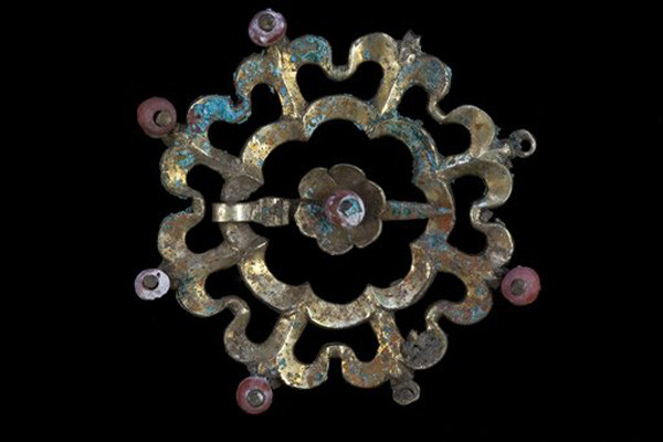 Về sau, ông Andreas quyết định quyên tặng toàn bộ kho báu cho bảo tàng địa phương.