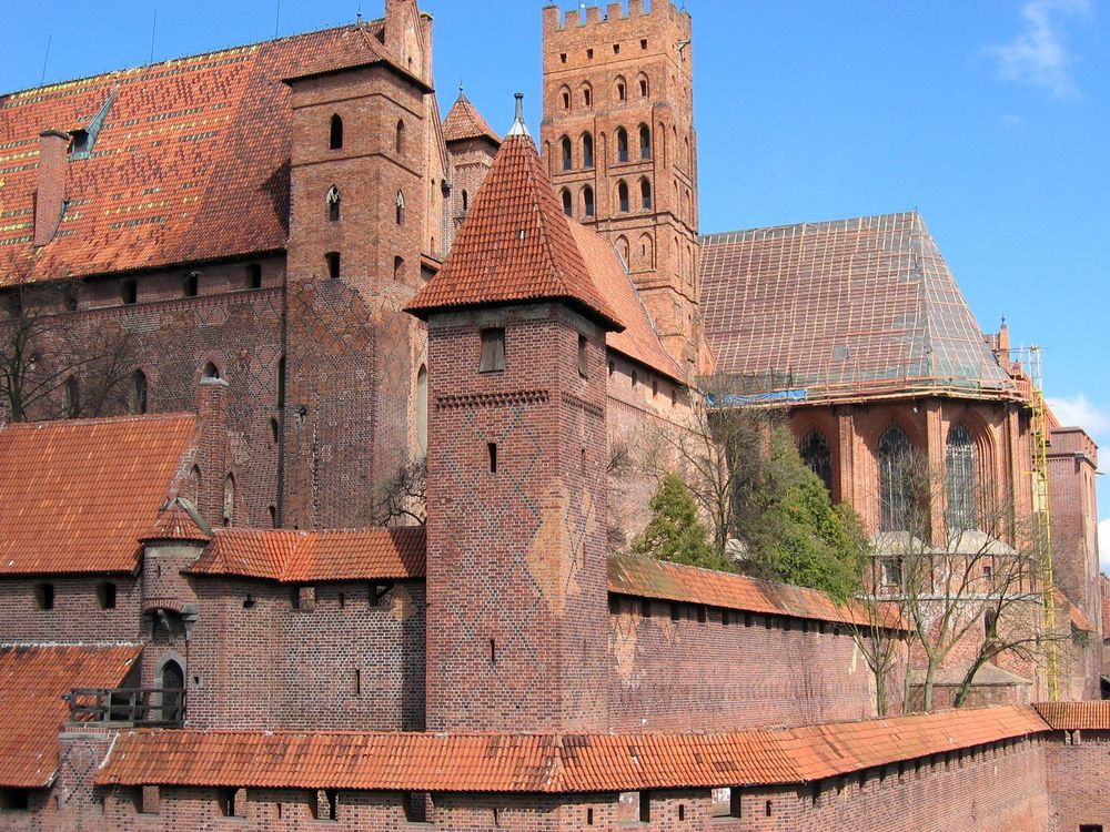 Trong Chiến tranh thế giới 2, phát xít Đức từng chiếm đóng lâu đài Malbork và biến nơi đây thành một địa điểm đóng quân.