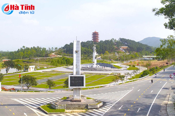 Sự hy sinh của 10 nữ thanh niên xung phong trên đã trở thành biểu tượng cống hiến to lớn của hàng triệu thanh niên yêu nước, sẵn sàng hy sinh tuổi thanh xuân vì độc lập, tự do của đất nước. Ảnh: Báo Hà Tĩnh.