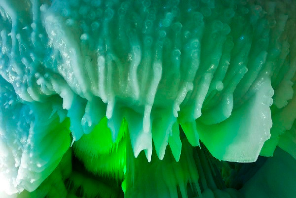 Theo các chuyên gia, hang động băng Ningwu nằm ở độ cao 2.300 m so với mực nước biển.