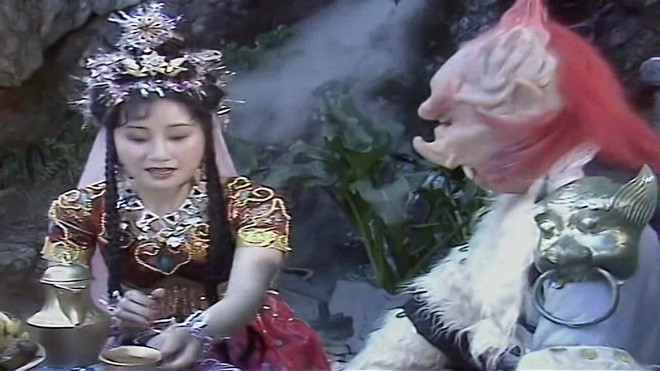 Thái Tuế ma vương thực chất là con lân đi theo Quan Âm Bồ Tát. Trong một lần, nó lấy trộm vòng chuông Tử Kim của Quan Âm rồi xuống trần làm yêu quái.