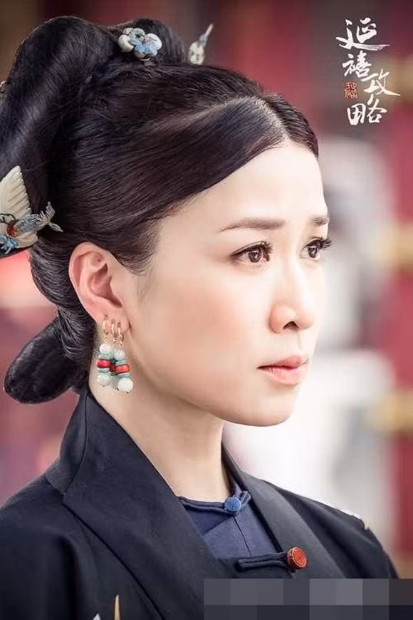 Một năm sau, bà qua đời khi chỉ có 2 nô tỳ bên cạnh. Đám tang của bà diễn ra vô cùng hiu quạnh và thảm thương khi Càn Long ra lệnh chôn bà chung với mộ của Thuần Huệ Hoàng quý phi. Ảnh trong bài mang tính minh họa. 