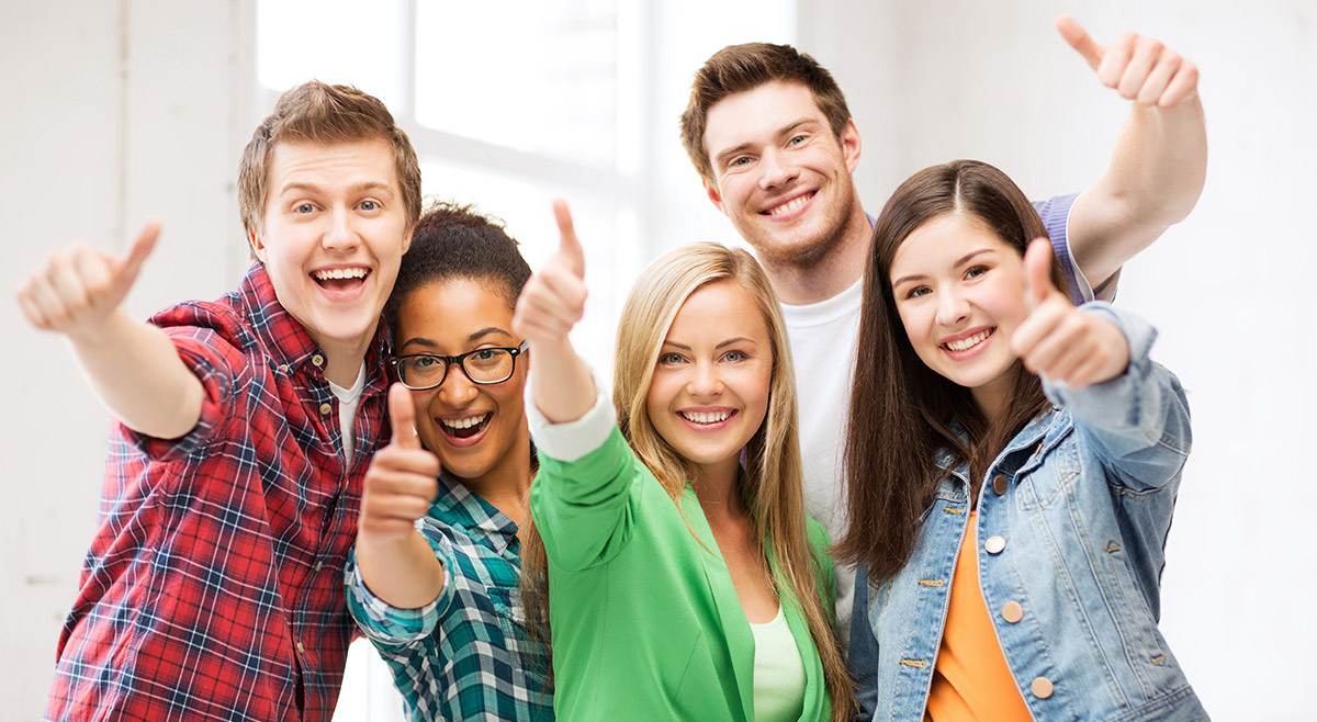 Tương tự Nhật Bản, Đức triển khai chương trình đào tạo kép dành cho những học sinh học xong lớp 9 không thi vào THPT. Theo số liệu năm 2018 của Viện Nghiên cứu đào tạo nghề CHLB Đức (BIBB), khoảng 52% dân số Đức trong độ tuổi 16 - 24 tham gia hệ thống đào tạo nghề kép.