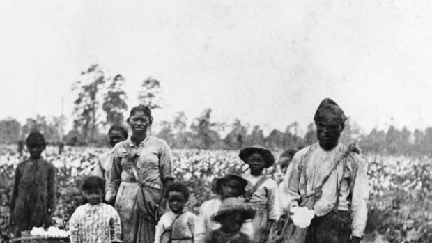 Hoàng tử Sori từng bỏ trốn khỏi nông trại của Foster nhưng không lâu sau quay lại vì sợ nếu bị bắt trong lúc đào tẩu sẽ bị thiêu sống. Theo đó, khi trở về, Sori bị người chủ xích lại và bỏ đói vài ngày.