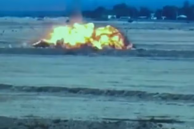 Thậm chí một đoạn video đã được đăng tải, trong đó có thể thấy những khoảnh khắc cuối cùng về sự tồn tại của máy bay chiến đấu F-16 thuộc biên chế không quân Thổ Nhĩ Kỳ.