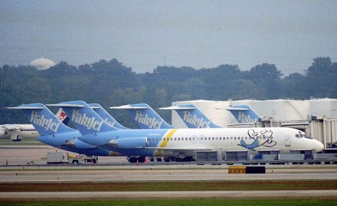 Cụ thể, vào ngày 11/5/1996, máy bay số 592 của hãng ValuJet cất cánh từ sân bay quốc tế Miami với đích đến là Atlanta.