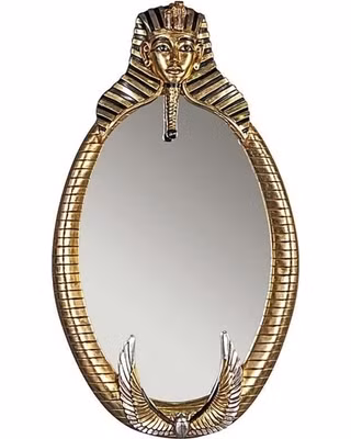 Thậm chí, có giả thuyết cho rằng chiếc gương mang "lời nguyền chết chóc" khiến chủ nhân chết trong đau đớn giống người tạo ra nó.