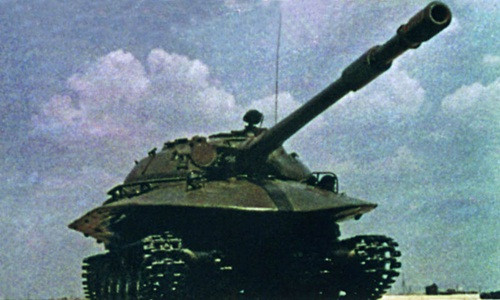 Object 279 là mẫu xe tăng siêu nặng cuối cùng của Liên Xô. Theo thiết kế, đây là mẫu xe tăng hạng nặng có lớp giáp phía trước tháp pháo dày tới 305 mm.