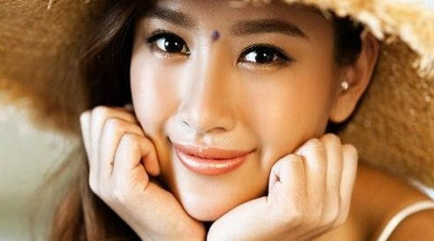 Phu nu co not ruoi nay, ca doi dinh san so dao hoa