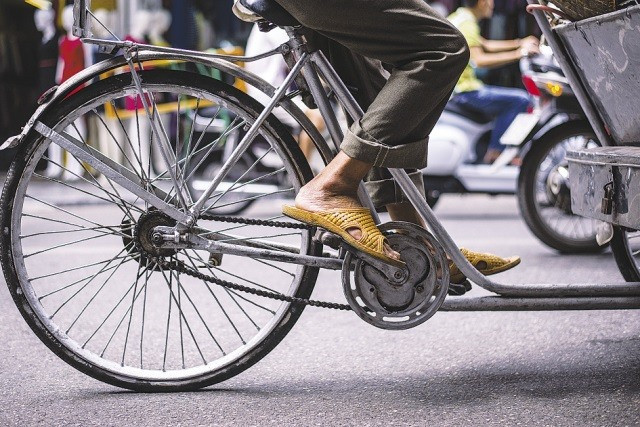 Một du khách đến từ Cộng hòa Séc có tên Vovitvadiz có những chia sẻ về việc đi xích lô trên trang du lịch nổi tiếng TripAdvisor: “Đi xích lô là cách tham quan phố cổ Hà Nội lý tưởng nhất. Chiếc xích lô di chuyển ở tốc độ rất vừa phải, vì vậy, tôi rất dễ dàng ngắm nhìn đường phố và chụp những bức ảnh nơi đây”.