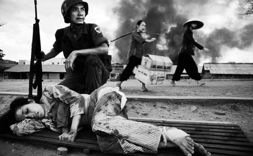 Nhiều dân thường thương vong và mất nhà cửa trong chiến tranh Việt Nam.