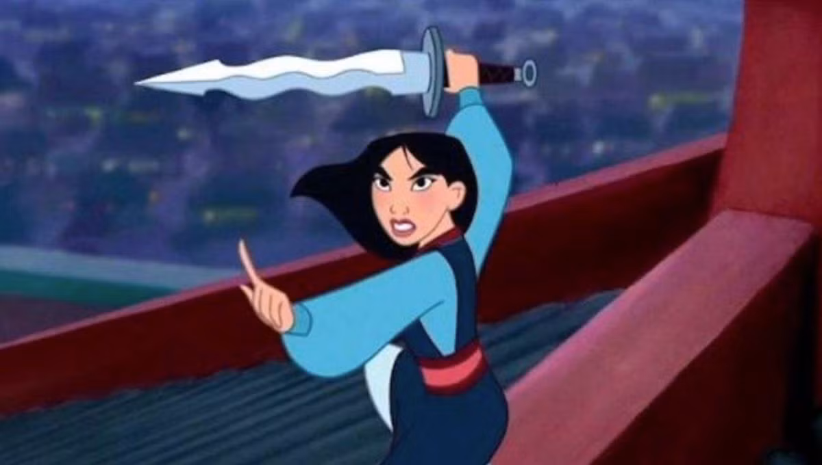 Cụ thể, Hoa Mộc Lan cải trang thành nam giới và tòng quân thay cha.