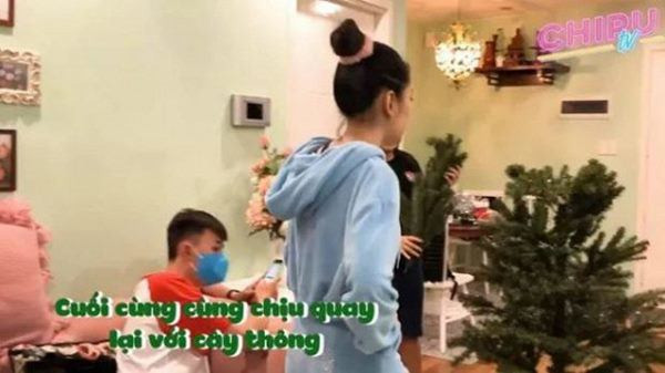 Nha nho xinh cua Chi Pu, danh rieng 1 phong chi de hang hieu-Hinh-4