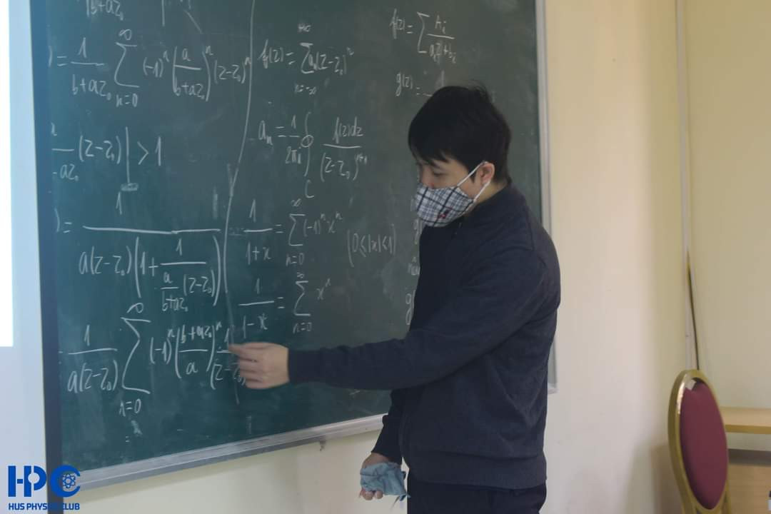 Thu khoa dau ra Dai hoc KHTN: Diem so khong phai quan trong nhat