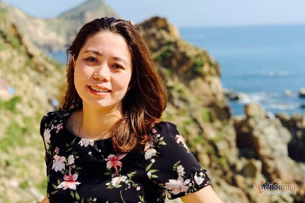 Theo đó, nữ trưởng phòng Trần Thị Ngọc Ái Sa tên thật là Trần Thị Ngọc Thảo (sinh năm 1975, trú phường Tự An, thành phố Buôn Ma Thuột). Bà Thảo sử dụng bằng tốt nghiệp cấp 3 của chị gái là Trần Thị Ái Sa (hiện là hộ lý ở khoa Sản, Bệnh viện Đa khoa tỉnh Lâm Đồng) để đi học trung cấp và liên thông lên đại học. Hiện bà Thảo đã học đến thạc sỹ.