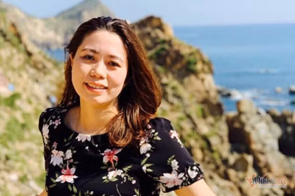 Theo đó, nữ trưởng phòng Trần Thị Ngọc Ái Sa tên thật là Trần Thị Ngọc Thảo (sinh năm 1975, trú phường Tự An, thành phố Buôn Ma Thuột). Bà Thảo sử dụng bằng tốt nghiệp cấp 3 của chị gái là Trần Thị Ái Sa (hiện là hộ lý ở khoa Sản, Bệnh viện Đa khoa tỉnh Lâm Đồng) để đi học trung cấp và liên thông lên đại học. Hiện bà Thảo đã học đến thạc sỹ.