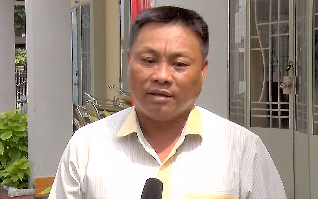  Cách chức Chủ tịch phường vì có bằng đại học trước, bằng THPT sau: Ngày 19/6/2020, chủ tịch UBND TP Biên Hòa Phạm Anh Dũng đã ký quyết định kỷ luật cách chức đối với ông Nguyễn Văn Minh - chủ tịch UBND phường Hóa An, TP Biên Hòa, Đồng Nai.