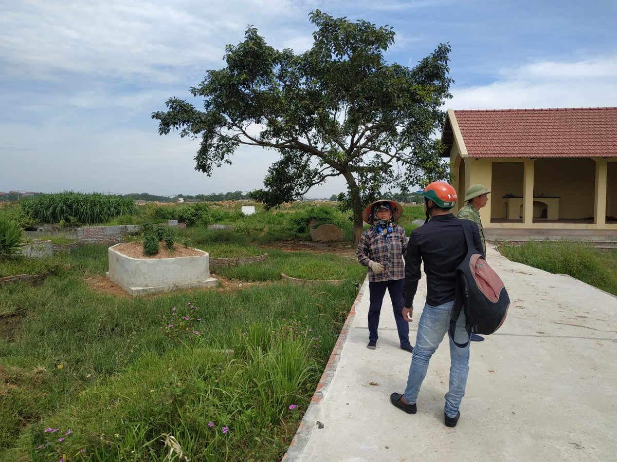 Vinh Phuc: Thon co 2 nghia trang nhung nguoi chet van khong co cho chon-Hinh-6