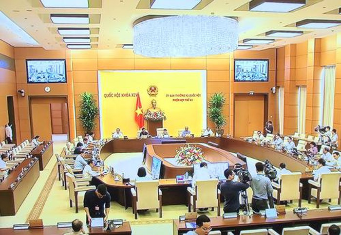 UBTVQH xem xet nguyen tac, tieu chi va dinh muc phan bo von dau tu cong