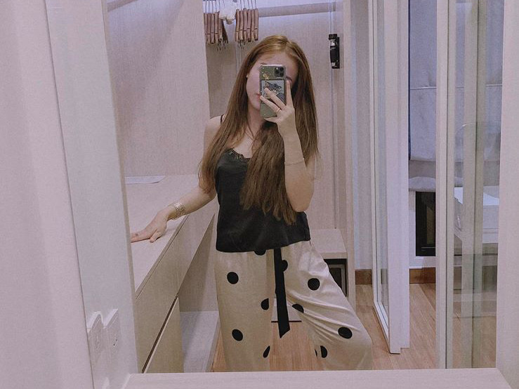 Sau khi Hằng bị bắt, nhiều bình luận của những người theo học tại trường CĐ Du lịch Huế tỏ ra bất ngờ và lên án mạnh mẽ hành vi của cô gái trẻ này.