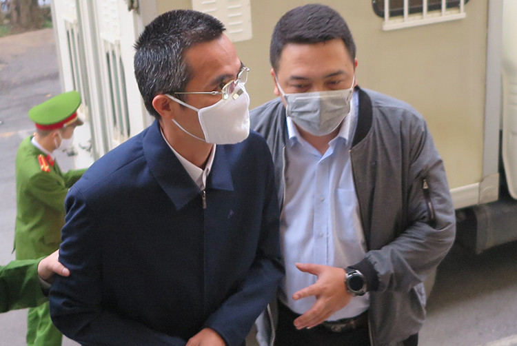 Chánh thanh tra Bộ Thông tin và truyền thông bị cách chức - Hình 4 Chanh thanh tra Bo Thong tin va truyen thong bi cach chuc-Hinh-4