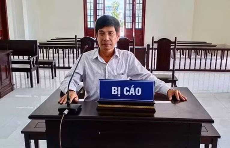 3. TAND cấp cao kháng nghị, hủy bản án của bị cáo Lương Hữu Phước: Gia đình bị cáo Lương Hữu Phước vừa nhận được thông tin, TAND Cấp cao tại TPHCM đã chấp nhận kháng nghị giám đốc thẩm vụ án theo hướng hủy các bản án sơ, phúc thẩm để điều tra lại.