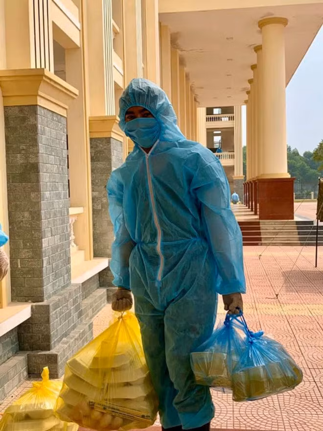 Chủ tịch Hà Nội được đề xuất tặng huân chương vì thành tích chống COVID-19 - Hình 2 Chu tich Ha Noi duoc de xuat tang huan chuong vi thanh tich chong COVID-19-Hinh-2