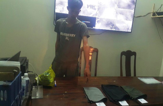 Hung thủ sát hại bé gái 13 tuổi sau đó cưỡng bức tử thi Hung thu sat hai be gai 13 tuoi sau do cuong buc tu thi