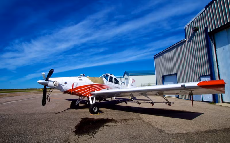 Kinh doanh eo uot, bau Duc lay dau ra 1,3 trieu USD mua may bay de di lam dong?