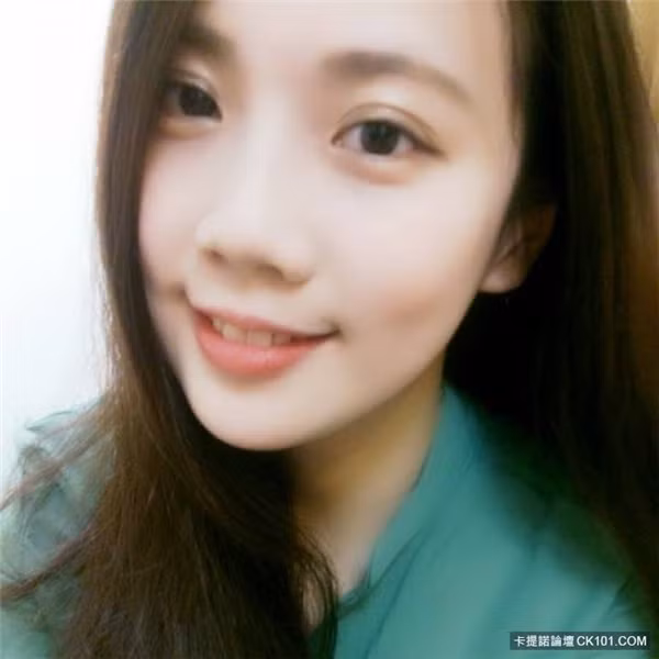 Nét xinh xắn, trẻ trung của Pingjhen Taoyuan được nhận xét là không thua kém bất cứ hot girl Trung Quốc nào. Những hình ảnh của cô nhận được nhiều sự yêu mến và chia sẻ nhiệt tình của cư dân mạng.