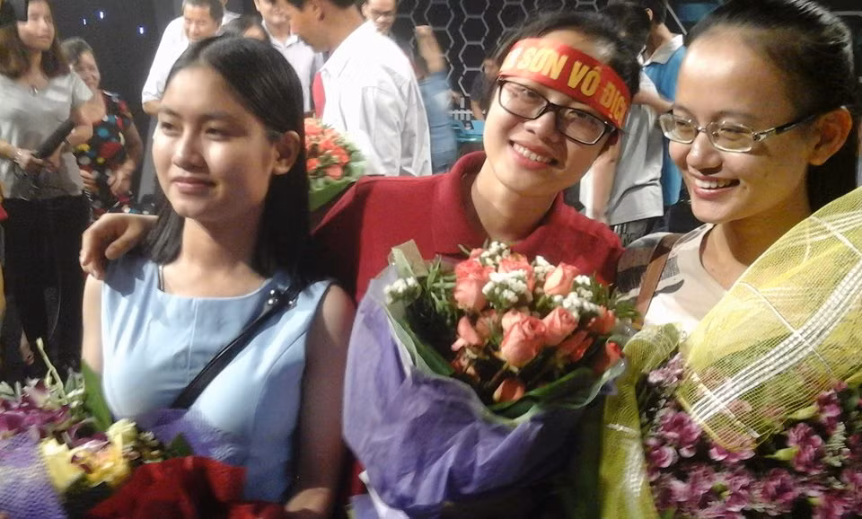 Được biết, Minh Huyền vốn là một khán giả rất trung thành của chương trình Đường lên đỉnh Olympia. Từ nhỏ Huyền đã thích xem chương trình này và cũng tự thử thức với những câu hỏi đặt ra cho các thí sinh. Nói về thành công của mình tại cuộc thi vừa rồi, Minh Huyền cho rằng do kiến thức vô cùng rộng lớn nên một yếu tố đặc biệt quan trọng khác khiến cô chiến thắng chính là sự may mắn.