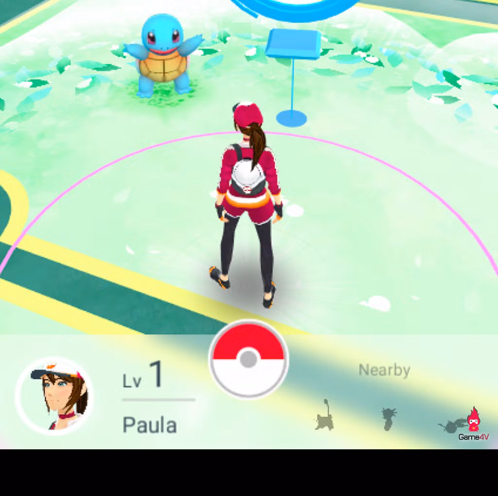 Với những bạn trẻ vốn là fan của những chú quái vật dễ thương có khả năng đặc biệt thì Pokemon Go quả thật là một game quá hấp dẫn, vừa lạ vừa quen. Quen ở chỗ người chơi sẽ tiếp tục được hóa thân thành nhà nuôi dạy thú, đi truy tìm và bắt Pokemon trong một thế giới rộng lớn. Game Pokemon Go còn tạo ra một cầu nối đặc biệt giữa hai thế giới thực và ảo, đưa người chơi vào một cuộc phiêu lưu thực sự, không chỉ đơn giản là ngồi một chỗ, ôm ghì lấy máy tính hoặc điện thoại như trước kia.