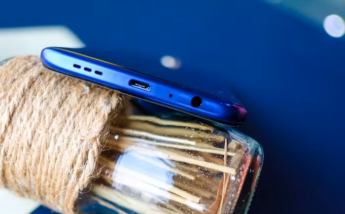 Chi tiet Oppo F11: Ban rut gon cua F11 Pro, gia 7,3 trieu dong-Hinh-6