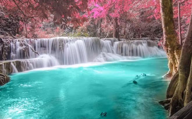  Thác Iguazu: Nổi tiếng trên toàn thế giới, Iguazu là một trong những thác nước hùng vĩ nhất thế giới với độ cao ngoạn mục, được nhiều người viếng thăm nhiều nhất ở Nam Mỹ.