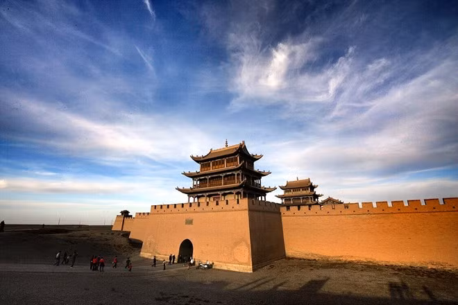 Cửa ải này nổi tiếng trong truyện kiếm hiệp của Kim Dung với sự kiện nhân vật Kiều Phong trong truyện Thiên Long bát bộ đã tự sát tại đây. Ảnh: Photofans.