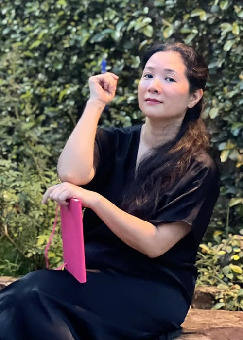 2 năm trước, sau khi thừa nhận hôn nhân tan vỡ, Thanh Thanh Hiền từ chối chia sẻ thêm về mối quan hệ hiện tại với Chế Phong vì không muốn đời tư trở thành tâm điểm của dư luận. Ảnh: FBNV