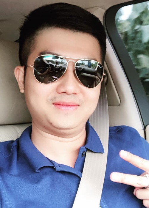 Tuy nhiên, năm 2020, trong cuộc phỏng vấn với Ngôi sao, Nhật Kim Anh hé lộ chuyện tình cảm của doanh nhân Bửu Lộc: "Bản thân Lộc đã có bạn gái hai năm nay. Tôi biết chuyện này vì có lần bé Tin kể với tôi con đi chơi cùng ba và cô gái đó".