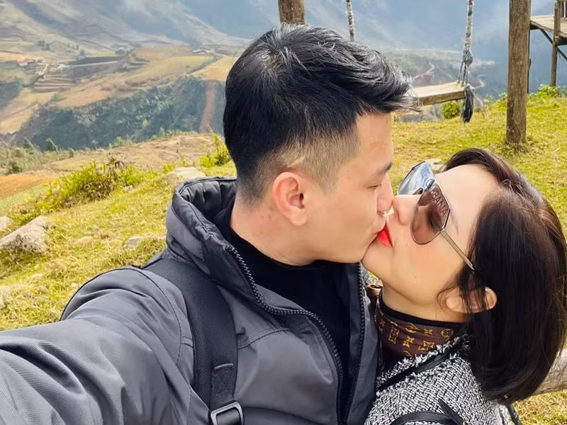 Tháng 2/2021, trong cuộc phỏng vấn với Ngôi sao, Huỳnh Anh chia sẻ, anh sẵn sàng cho cuộc sống gia đình.